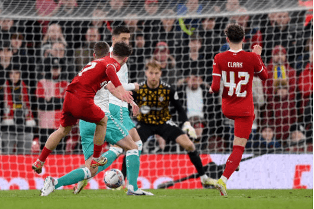 Hạ Southampton cách biệt Liverpool tiến vào Tứ kết FA Cup