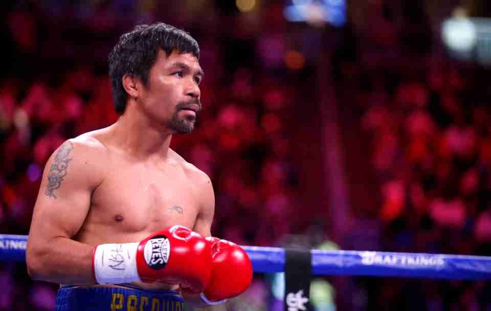 Huyền thoại Pacquiao đã quá tuổi 