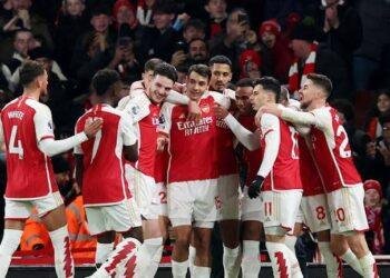 Arsenal bất bại 2024