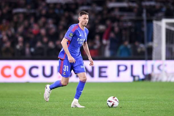 Nemanja Matic đánh bại đen  tại Ligue 1