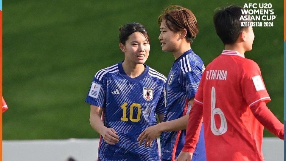 Sao trẻ Nhật Bản tỏa sáng lập hat-trick vào U20 nữ Việt 